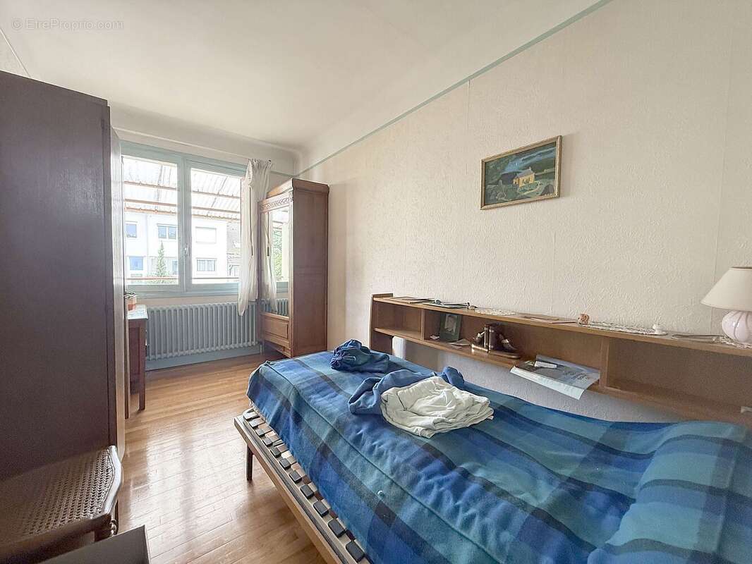 Maison 100 m² à Velizy-Villacoublay  - photo 5