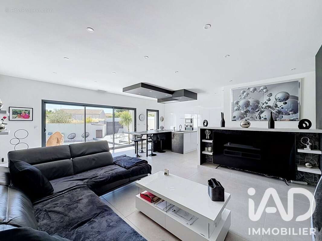 Maison 122 m² à Magalas  - photo 3