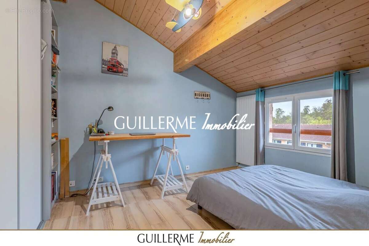 Maison à JASSANS-RIOTTIER