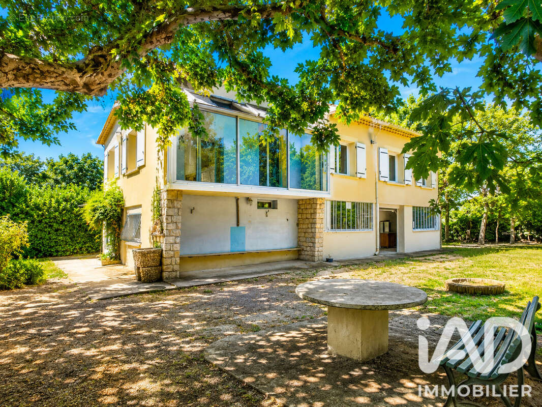 Maison 139 m² à Valreas  - photo 4