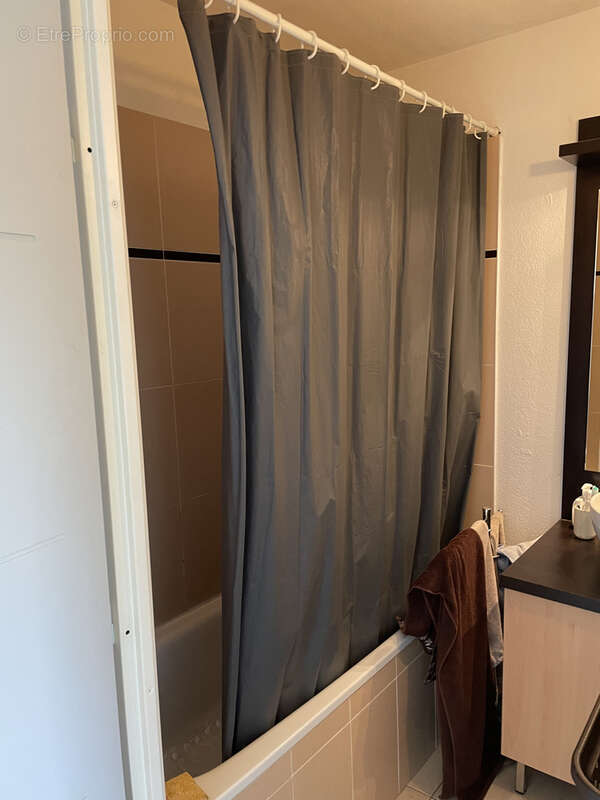 Appartement T2 à Blaye, vendu loué, idéal investissement locatif! - photo 11