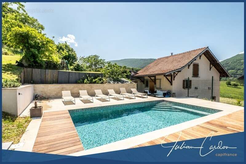 Maison à REIGNIER