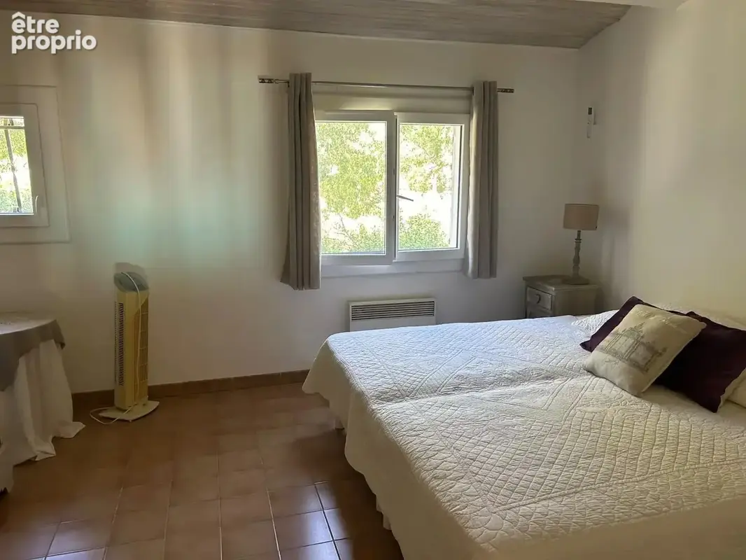 Maison proche du centre du village à Fontvieille - photo 12