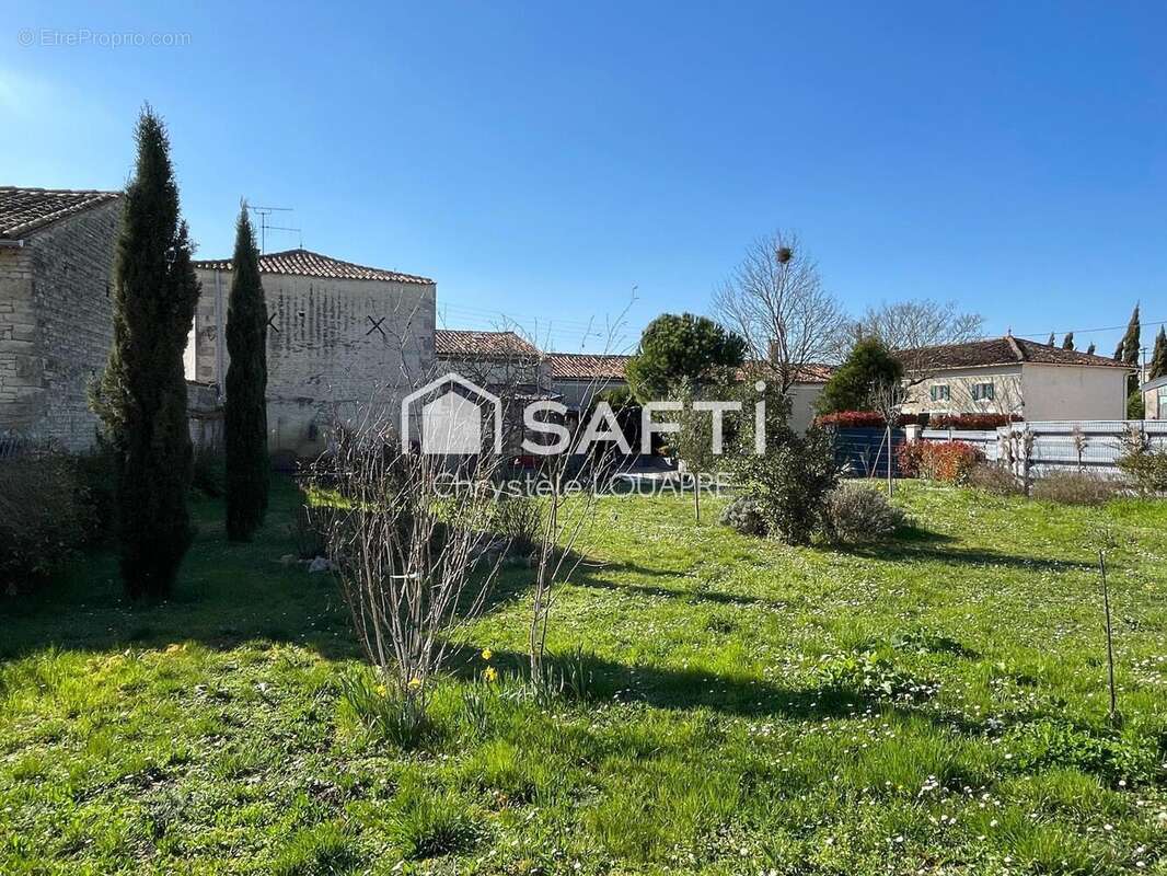 Maison 307 m² à Cresse  - photo 7