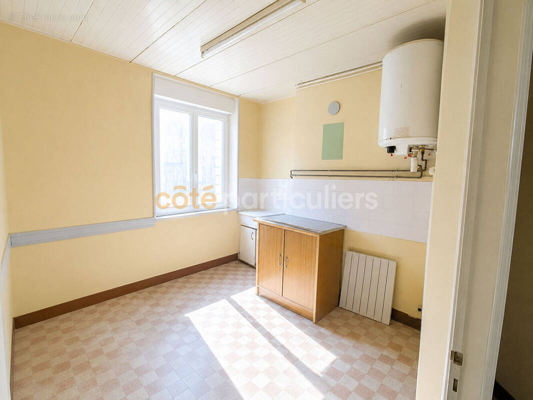 Appartement à SAINT-HILAIRE-DU-HARCOUET
