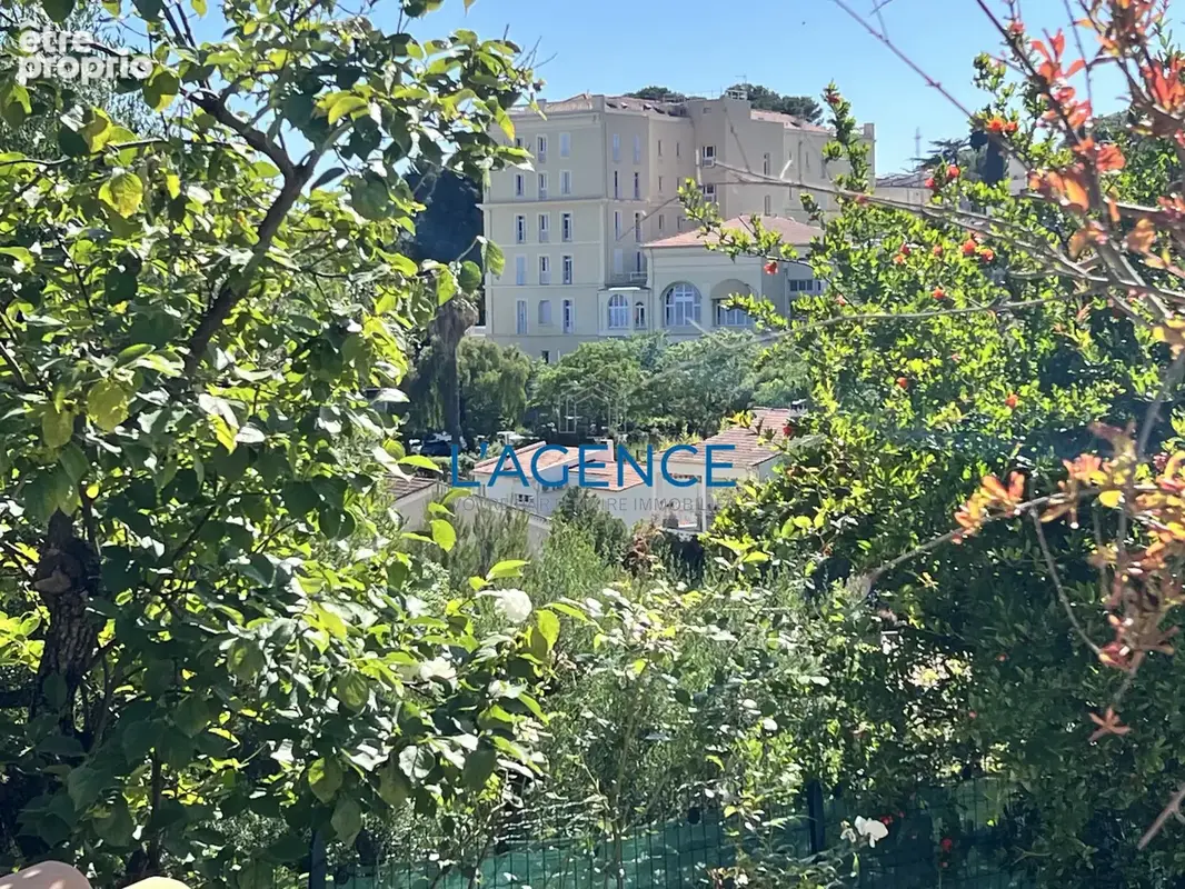 Proche centre et en pleine nature charmante villa de 110m2 sur 716m2 de terrain - photo 19