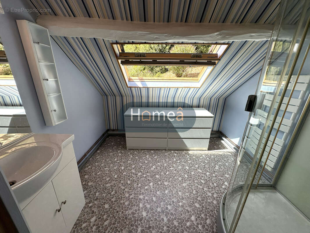 Magnifique propriété de 215 m2 sur 7 769 m2 de terrain - photo 14