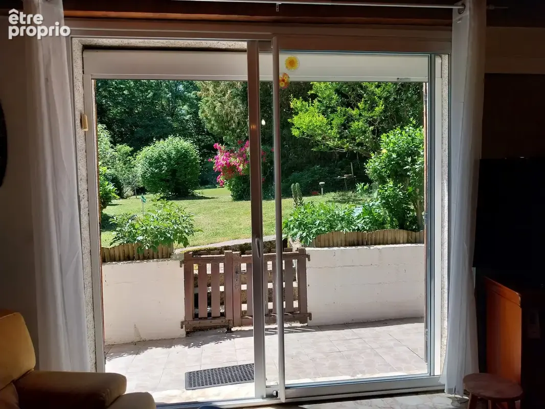 Jolie Maison partiellement meublé, 128m2hab; Grange att.50m2~; Garage; Beau Jardin - photo 17