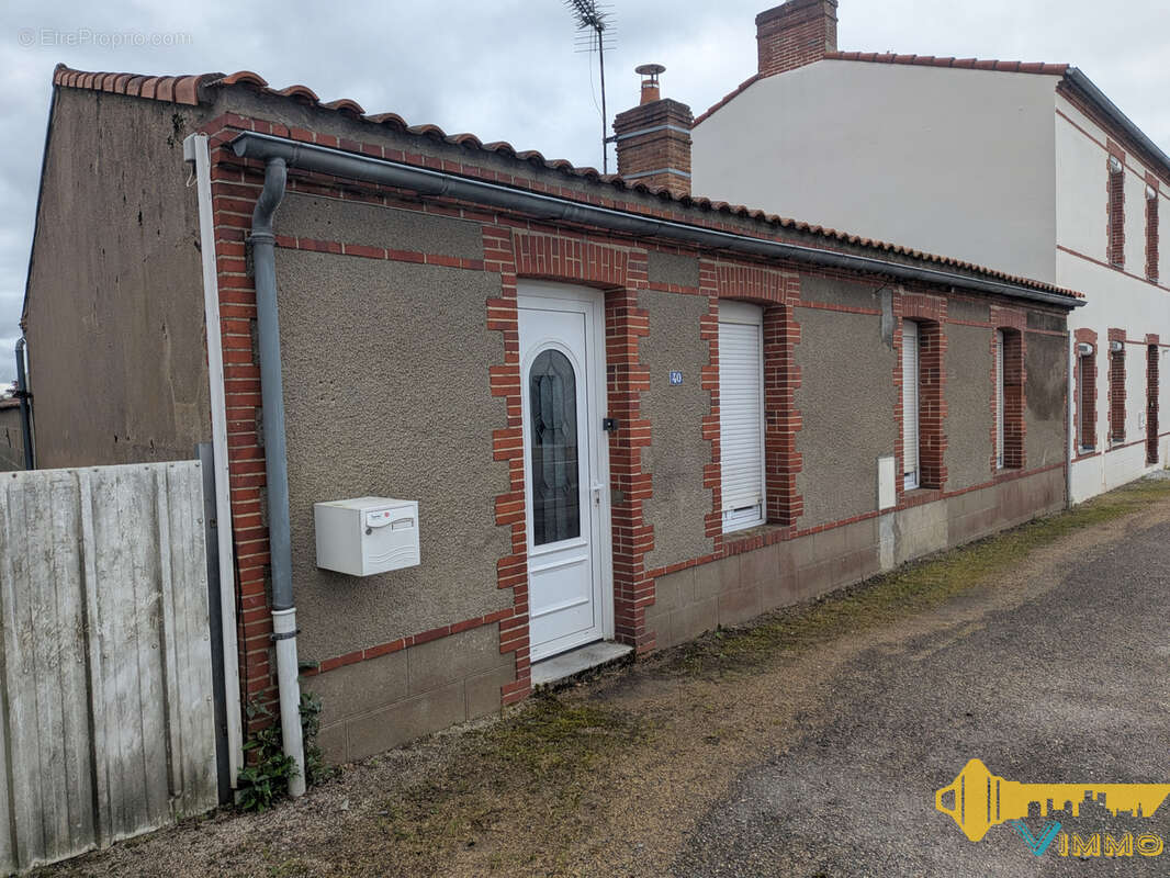 Maison à SAINTE-PAZANNE