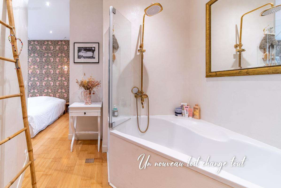 Appartement à PARIS-20E