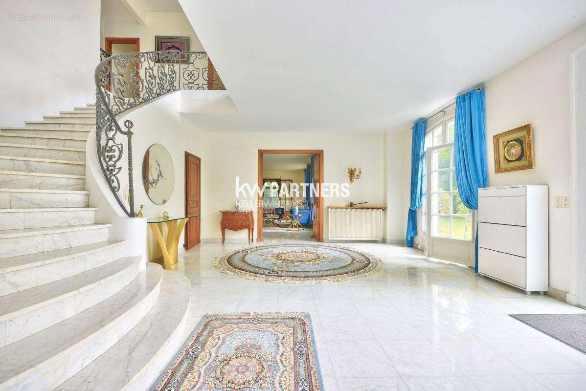 Maison à LE VESINET