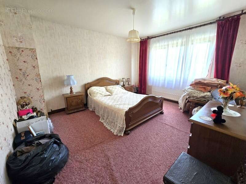 HIRSON (02) -  Vente maison semi-individuelle, avec 3 chambres , garage  et jardin  - photo 5
