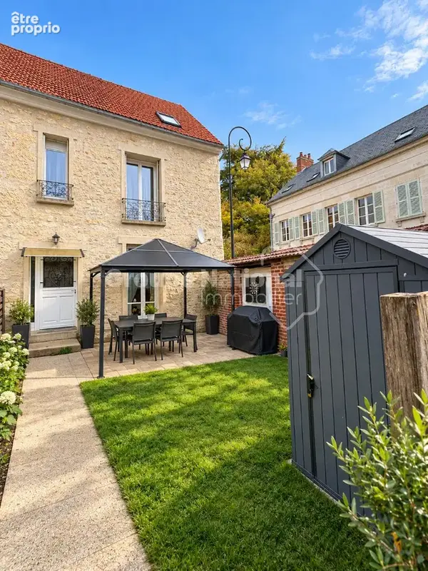 Maison à HENONVILLE