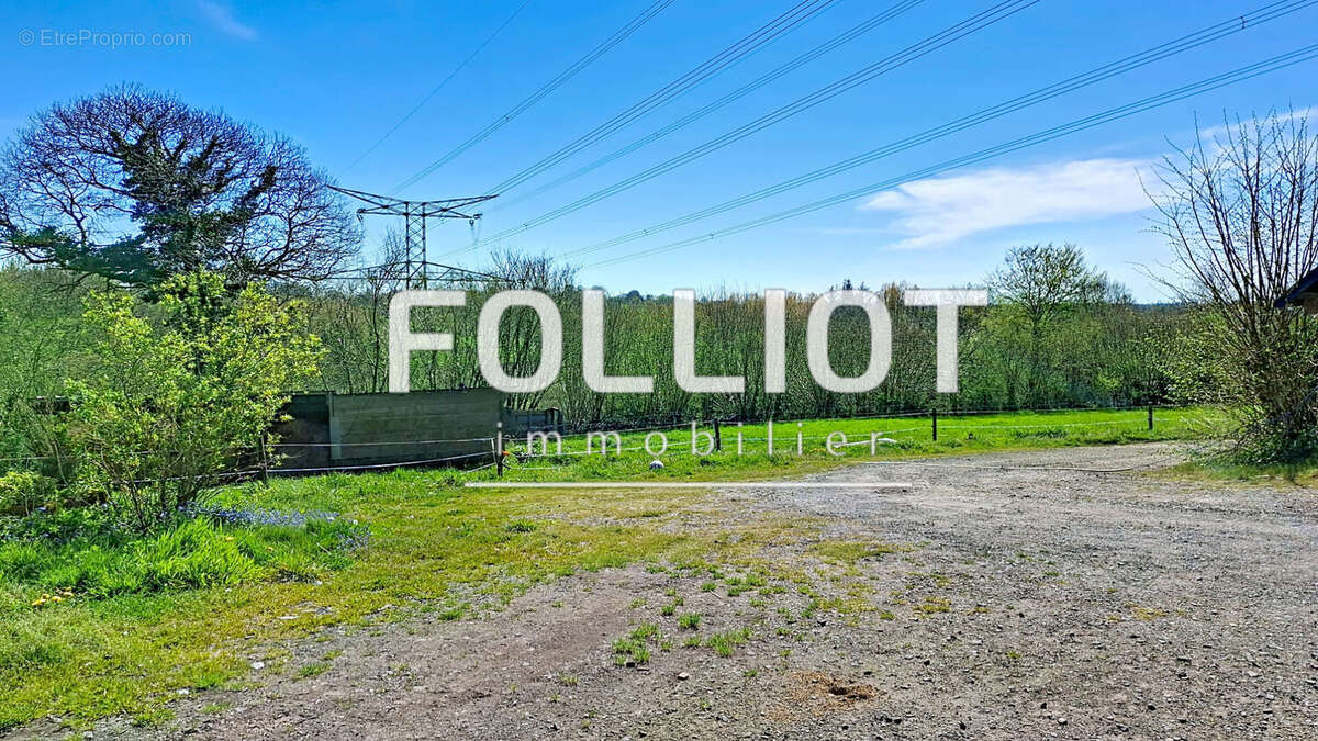 Maison à VILLEDIEU-LES-POELES