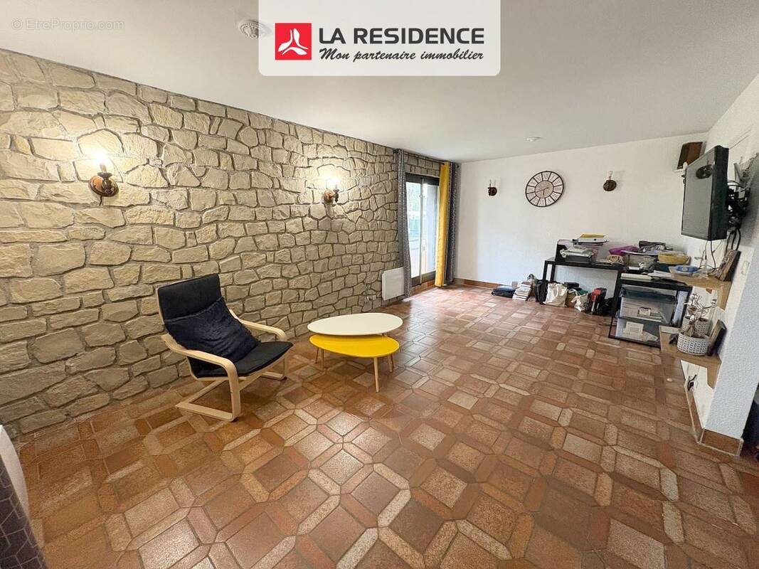 Appartement à EPINAY-SUR-SEINE