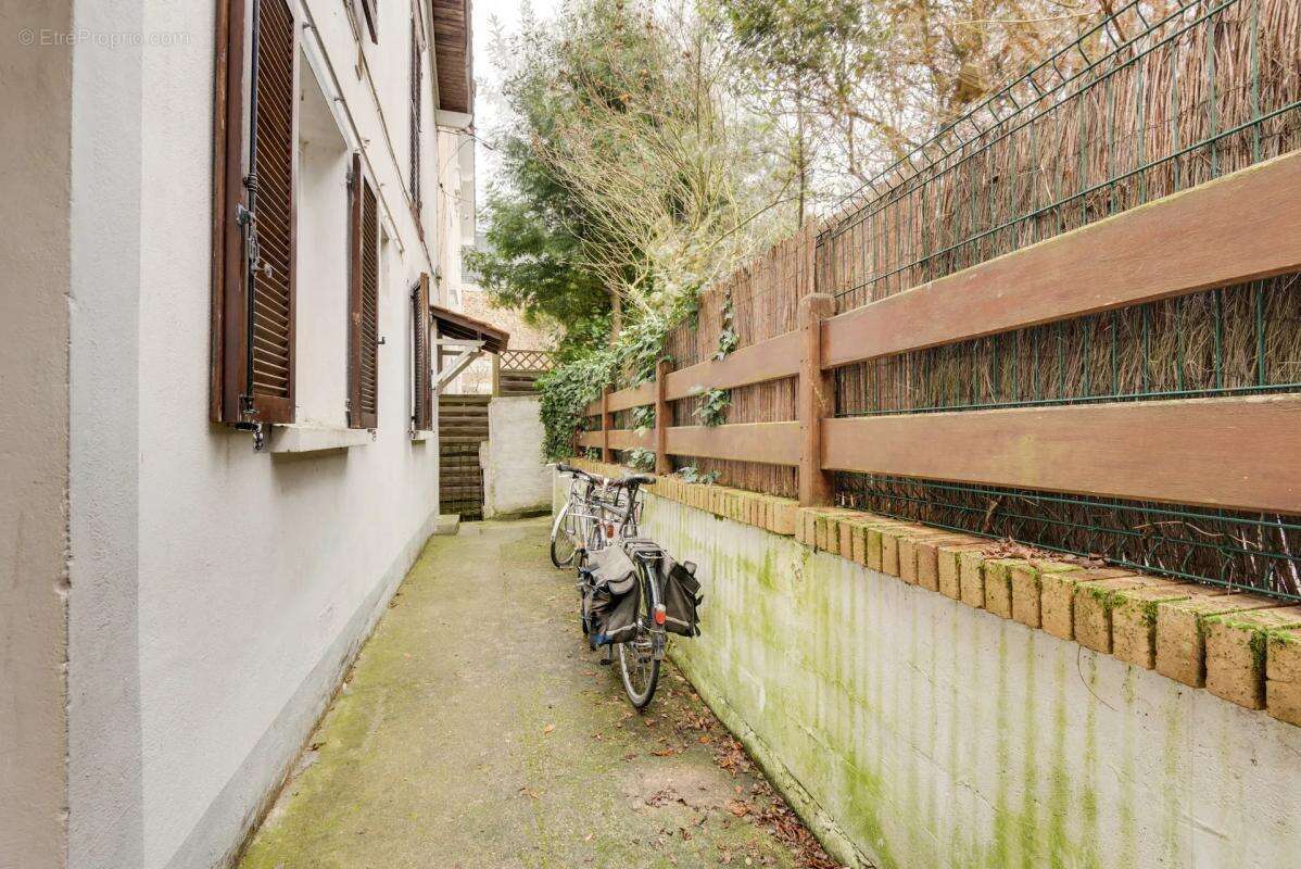 Appartement à FONTENAY-SOUS-BOIS