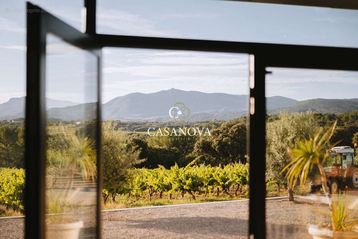 Maison à MONTPEYROUX