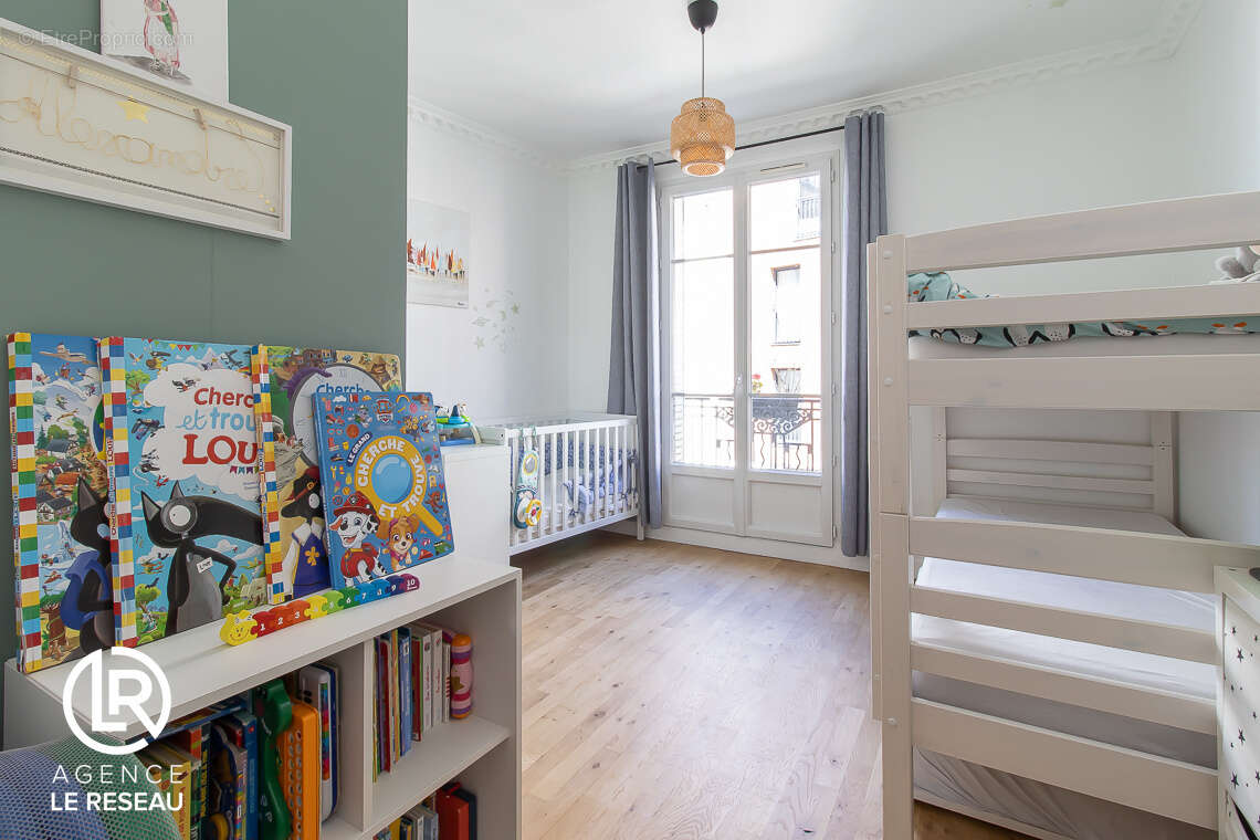 Appartement à ASNIERES-SUR-SEINE