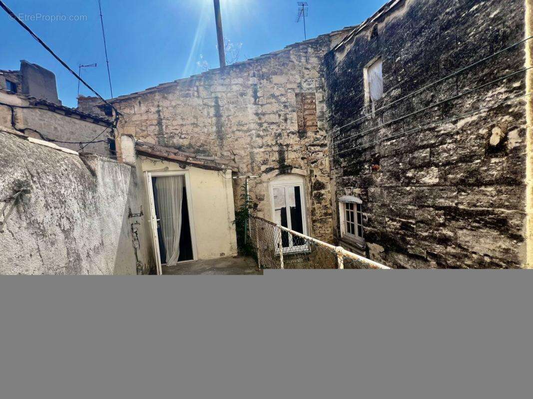 Maison à SAINT-GILLES