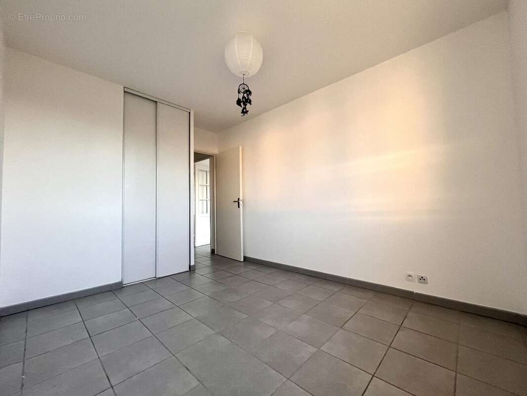 Saint-simon - spacieux t2 de 41,60m² avec balcon et 2 places de parkings - photo 11