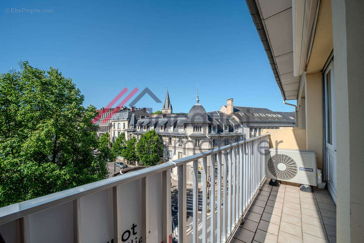 Appartement à LONS-LE-SAUNIER