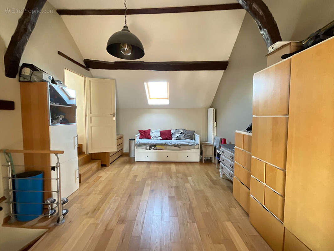 Exclusivité ** maurecourt ** corp de ferme en parfait état général ** - photo 15