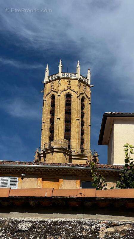 Appartement à AIX-EN-PROVENCE