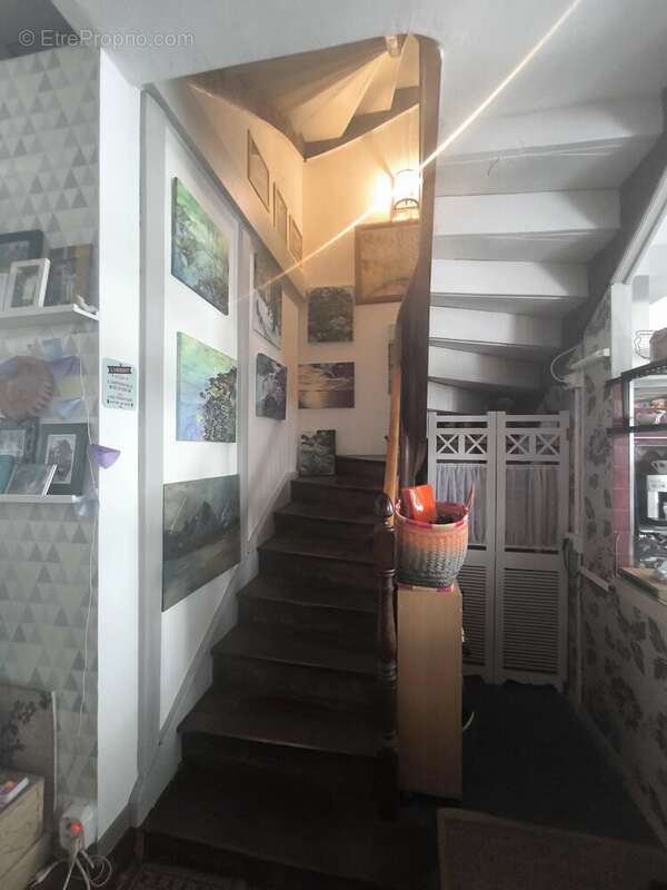 Maison à SAINT-JUNIEN