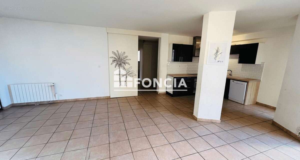 Appartement à EVIAN-LES-BAINS