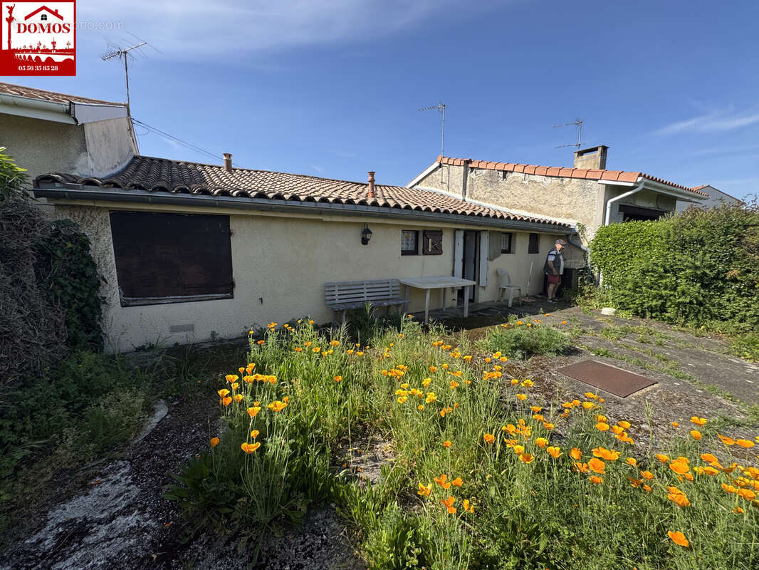 Maison à PAREMPUYRE