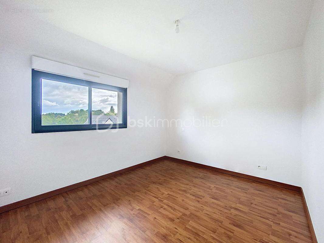 Maison à PLOUER-SUR-RANCE