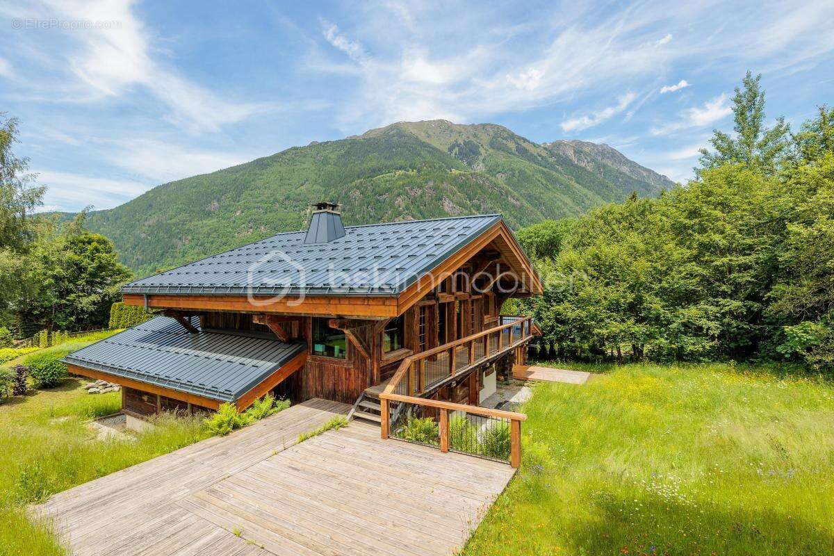 Maison à LES HOUCHES