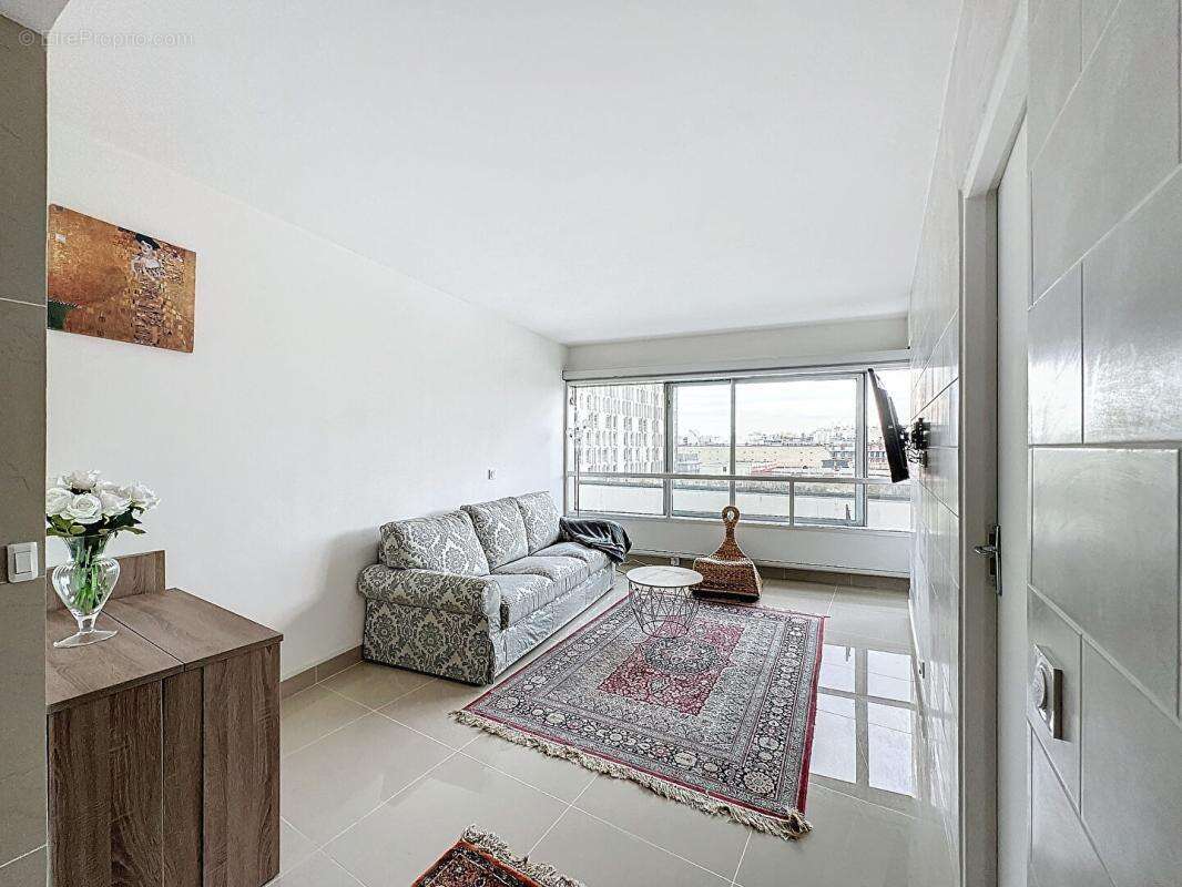 Appartement d'exception ? 62 m² ? Quai André-Citroën ? Paris 15e - photo 3