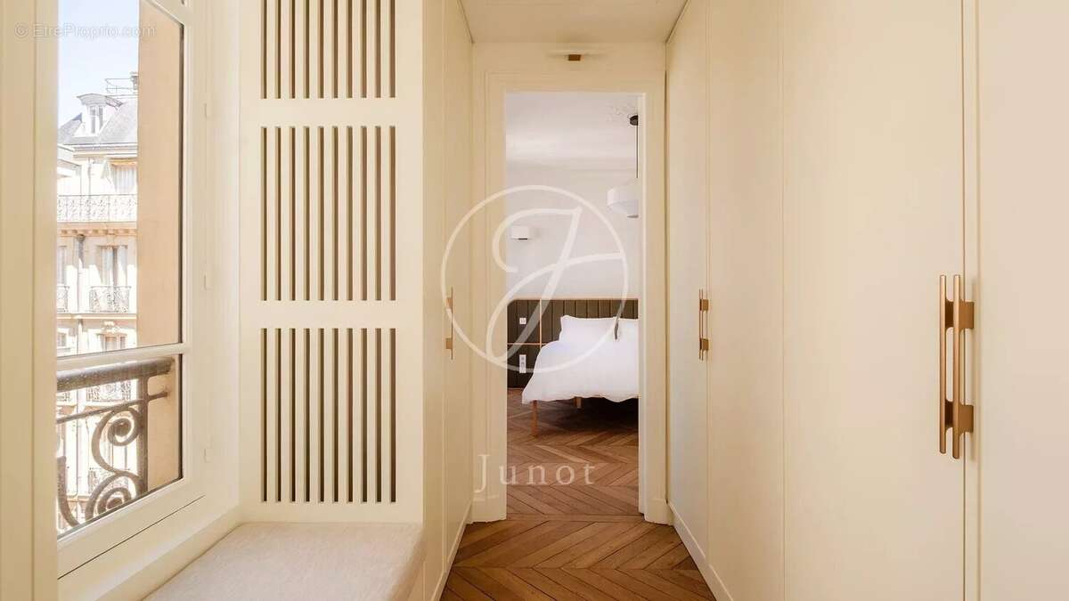 Appartement à PARIS-5E