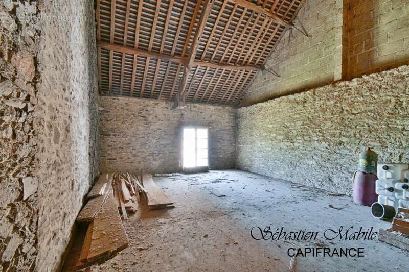 Dpt (35), à vendre maison à rénover - Baie du Mont Saint Michel - Saint Georges de Gréhaigne - photo 9