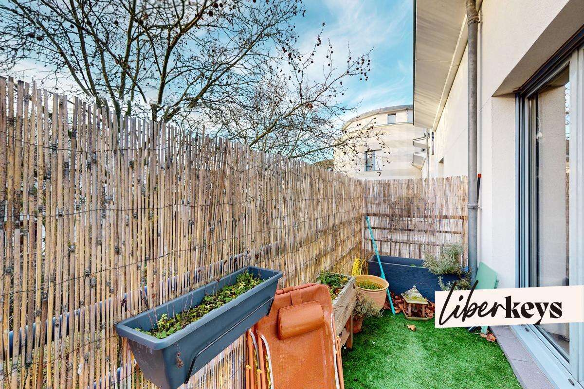 Appartement à LA GARENNE-COLOMBES