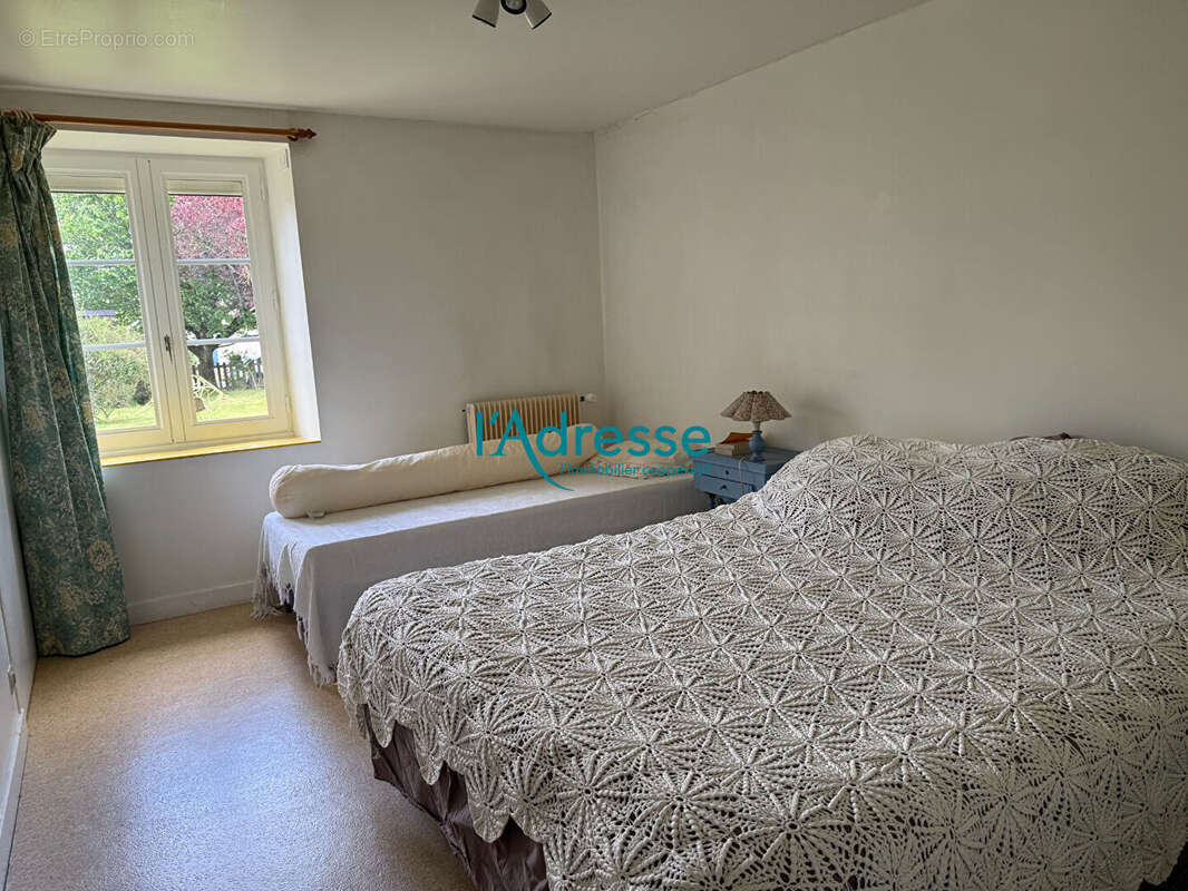 Maison à GRAND-AUVERNE