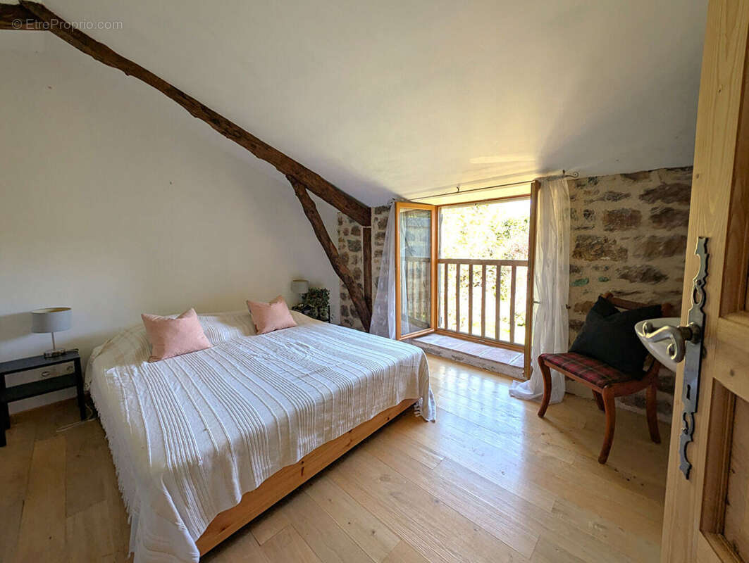 Maison + gîte. A proximité de Saint Antonin - photo 6