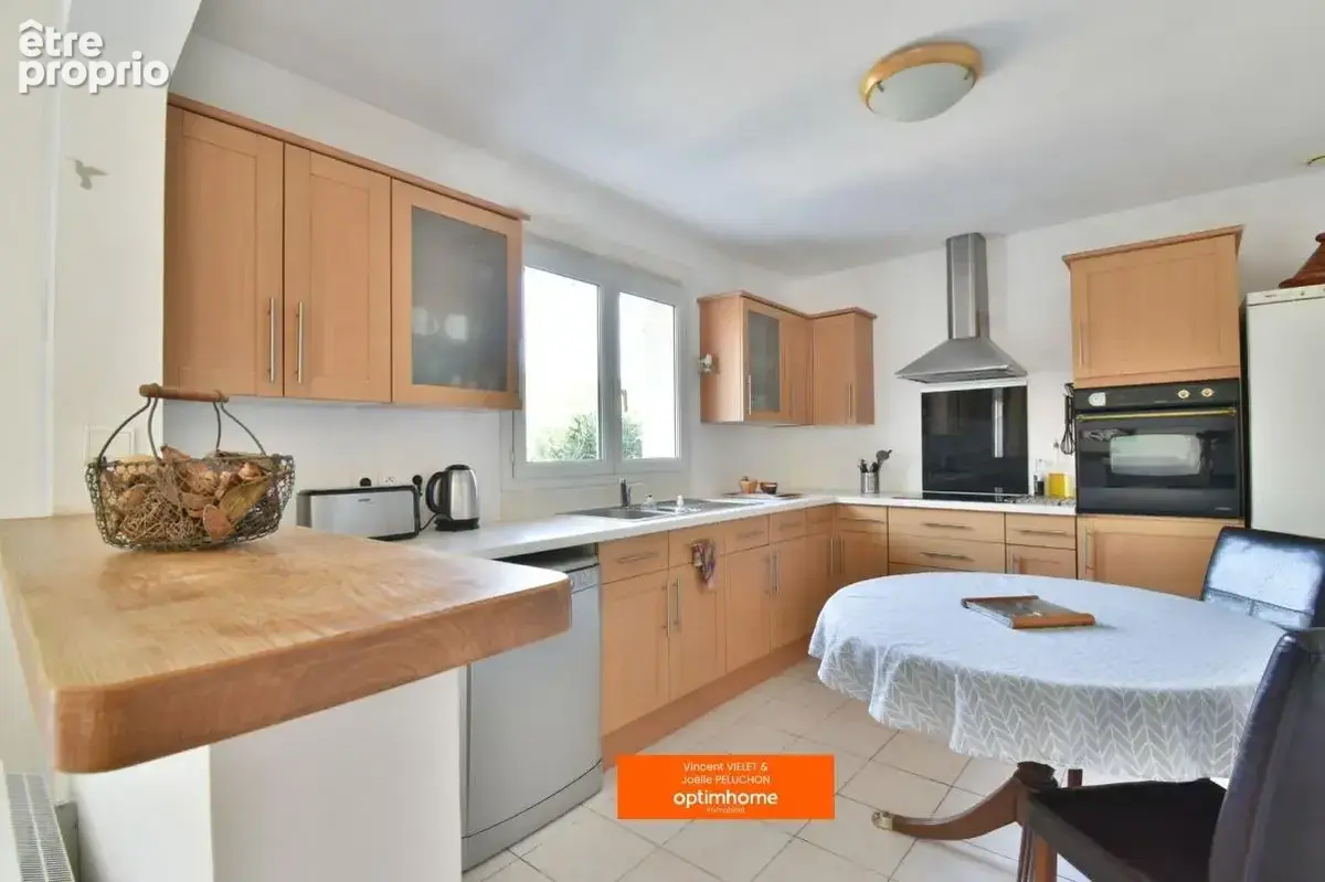 Maison à vendre 6 pièces ARTIGUES PRES BORDEAUX (33) - photo 7