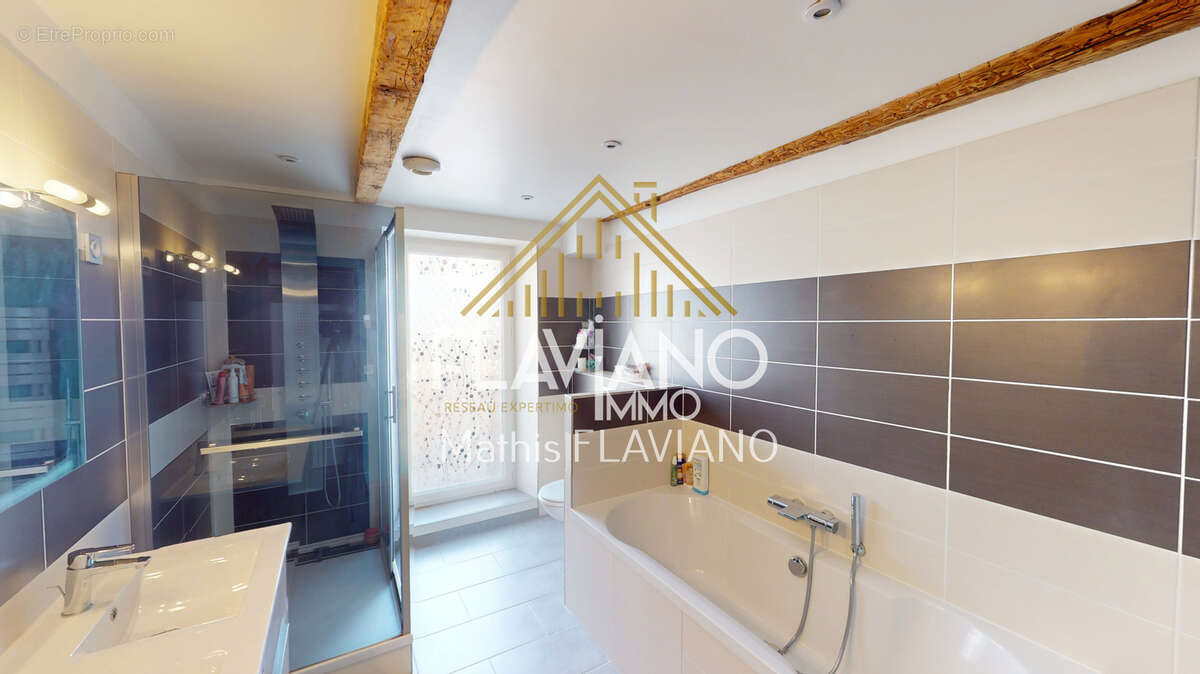 Appartement à BARCELONNETTE