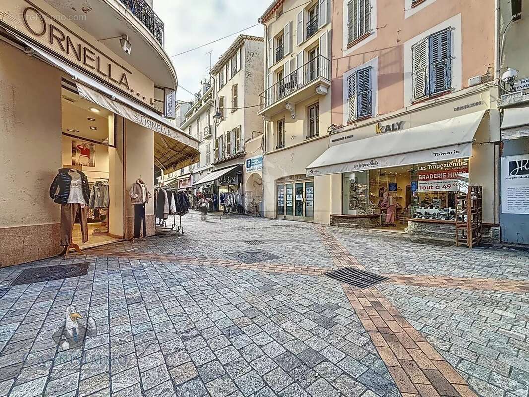 Commerce à CANNES