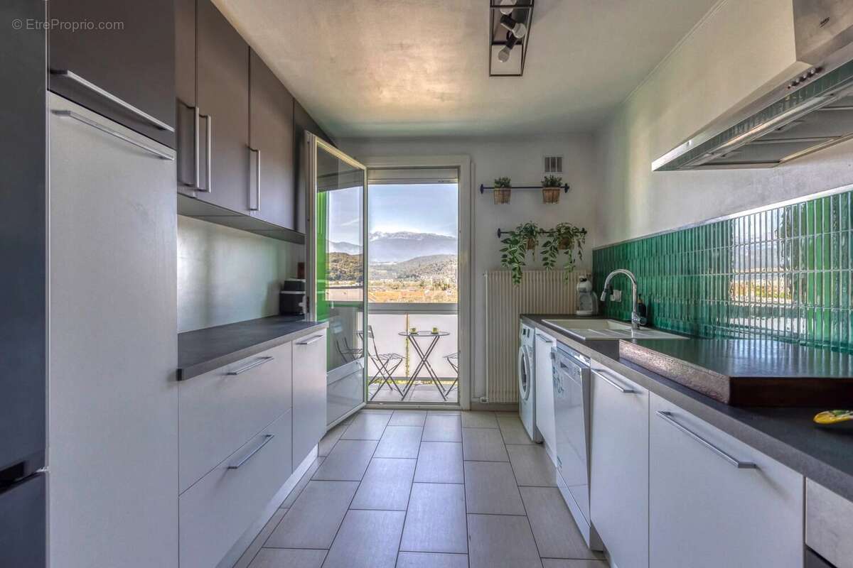 Appartement à ECHIROLLES