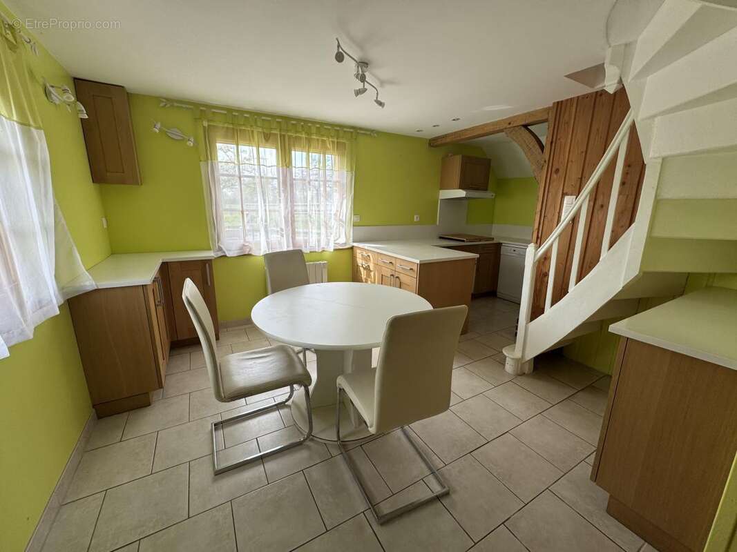 Maison 86 m² à Auvillars  - photo 5