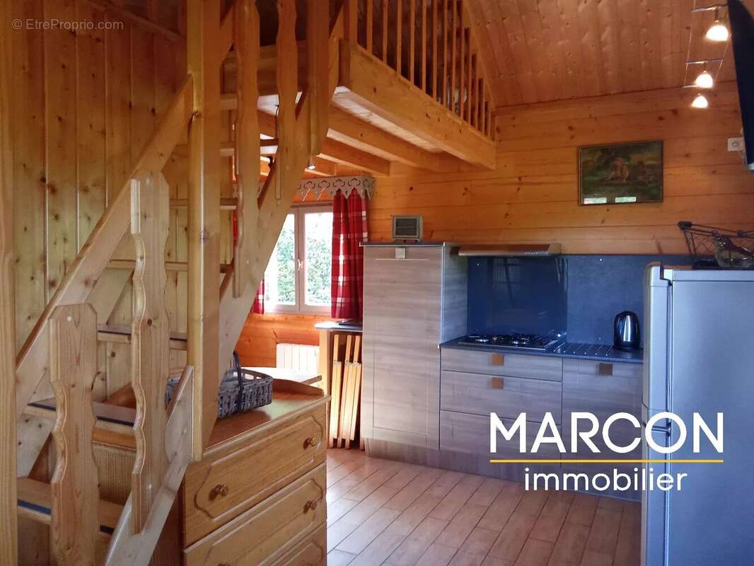 Maison 289 m² à Ajain  - photo 35