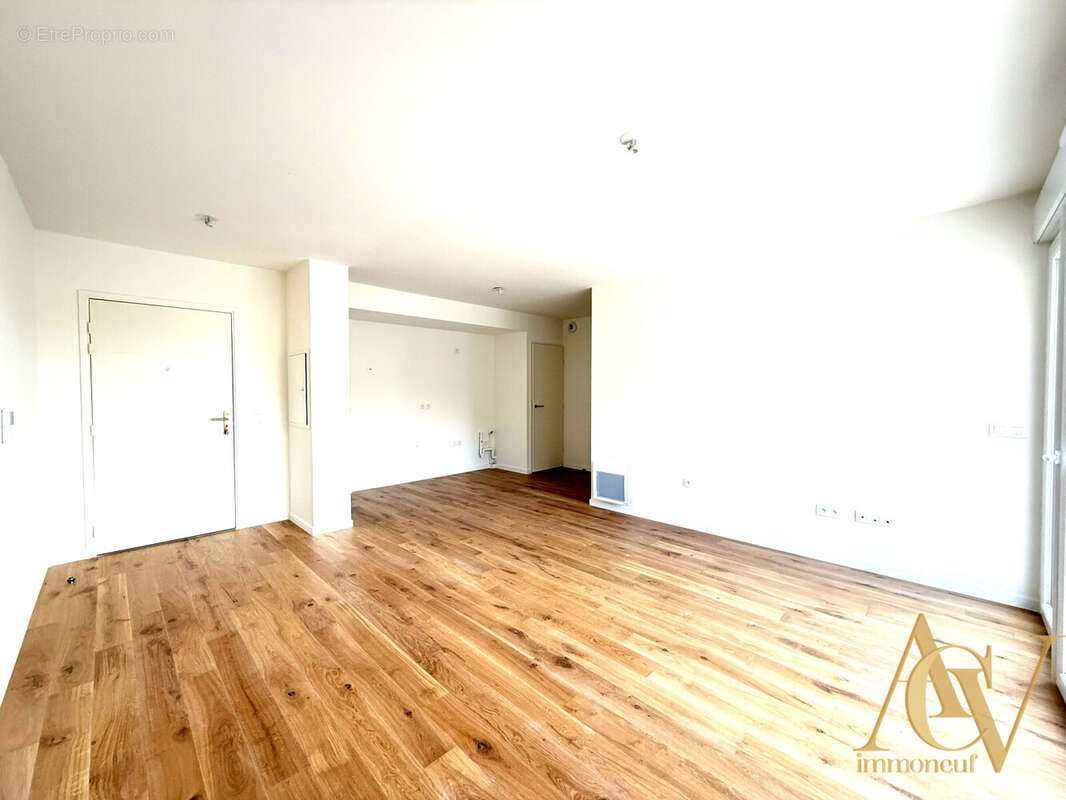 T3 Dernier Étage Terrasse &amp; Vue Dégagée à Cogolin 6 - Appartement à COGOLIN