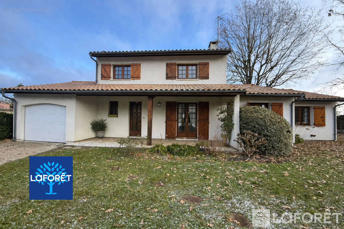 Maison à MARTIGNAS-SUR-JALLE