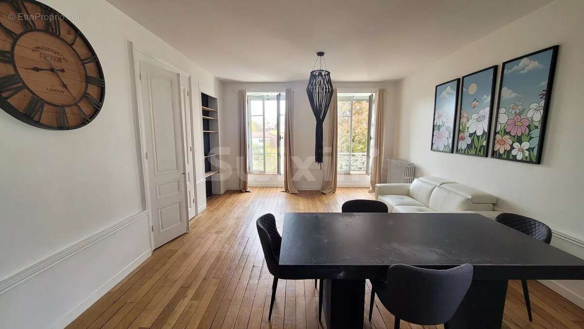 Appartement à LONS-LE-SAUNIER
