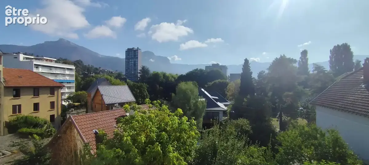 Appartement T4 de 80.34 m2 entièrement rénové avec grand balcon et garage - photo 14