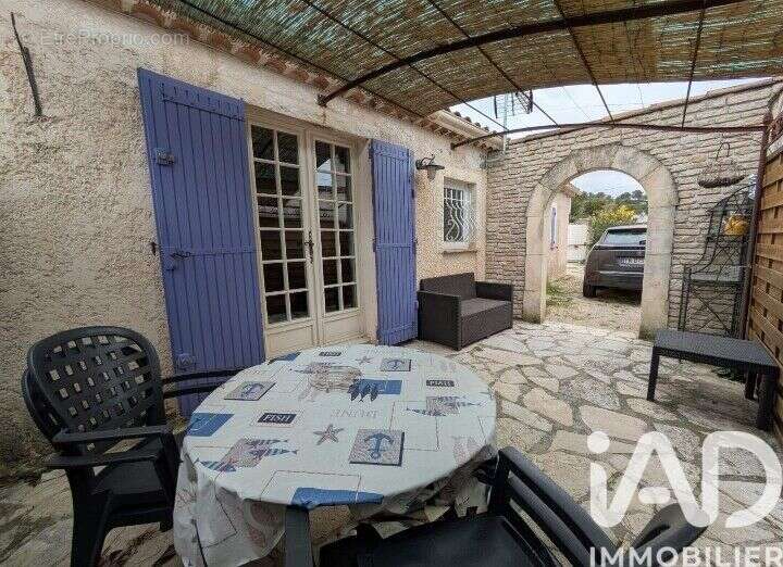 Photo 9 - Maison à ENSUES-LA-REDONNE