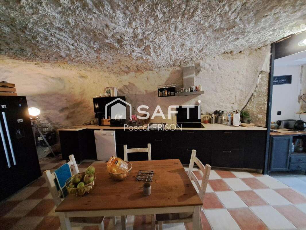 Photo 2 - Maison à SAINT-ETIENNE-DE-CHIGNY